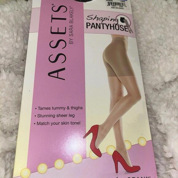 Assets By Spanx Shaping Pantyhose Black Size 4 ‎ 126B New In Package - Picture 1 of 9